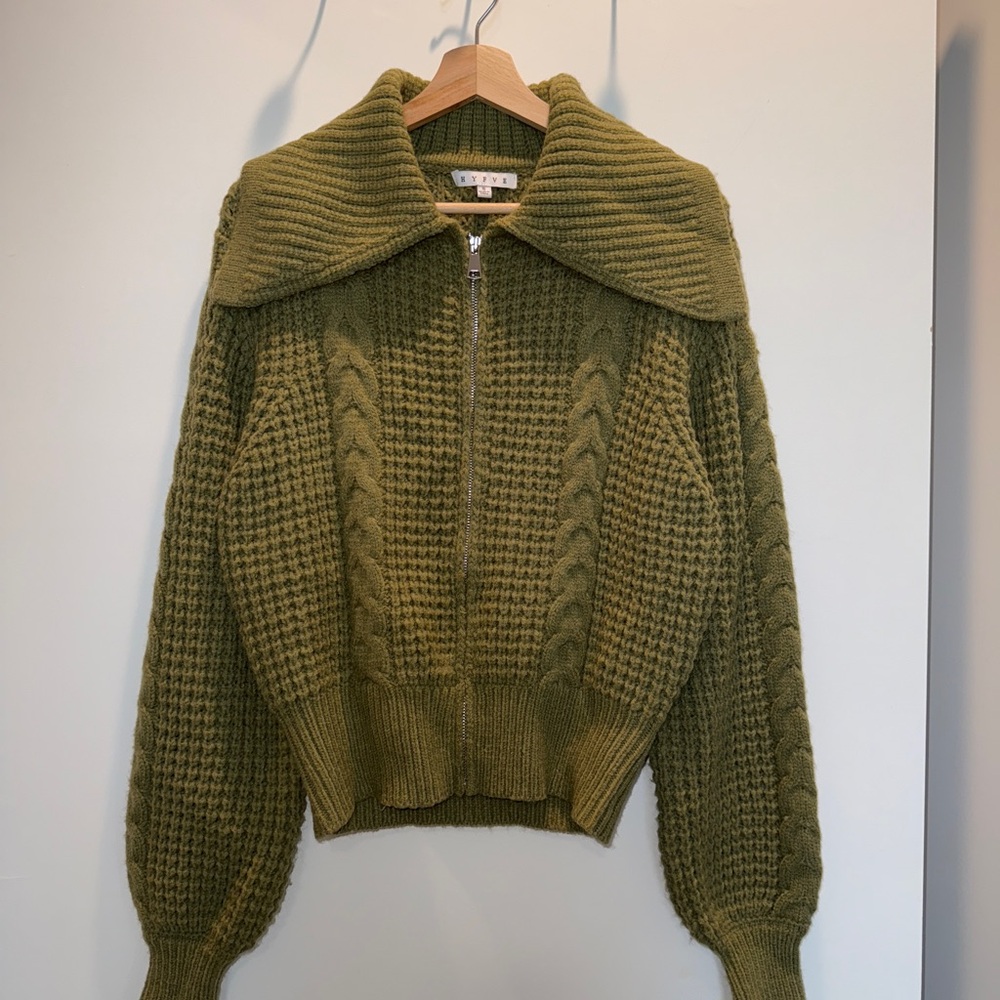 Olive Green Wide Collar Cable Knit Sweater